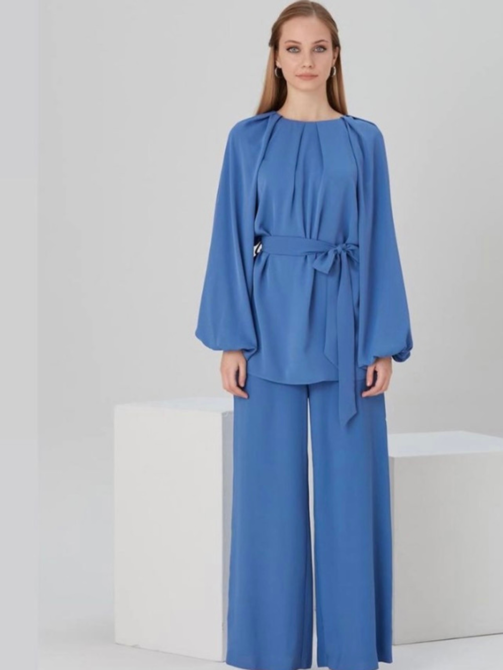 Ensemble Bleu – Image 2